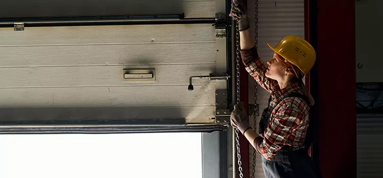 Addressing Common Garage Door Stoppage Issues in Piqua, OH