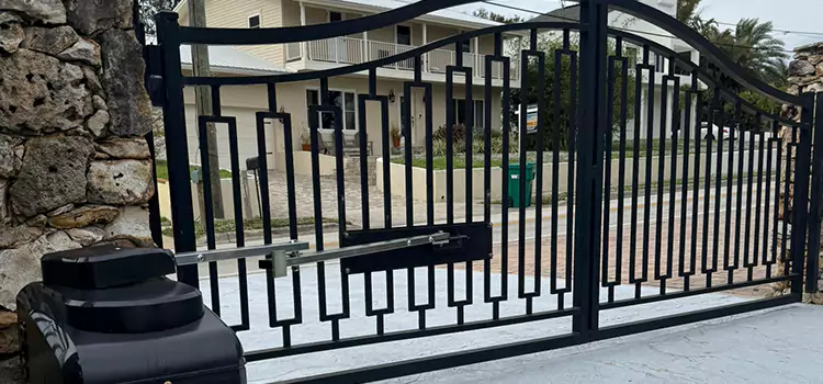 Swing Gate Opener with Keypad Piqua